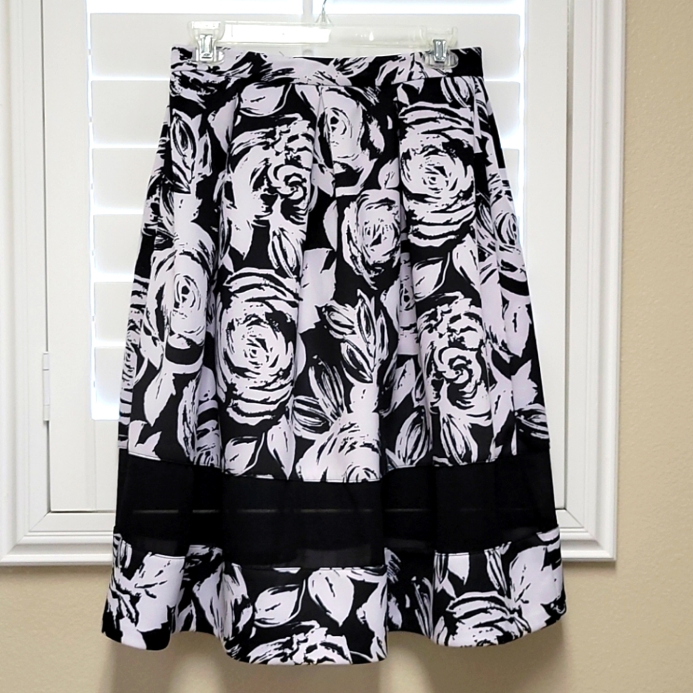 Aqua floral neoprene midi skirt S Bloomingdales